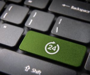 24-7 button on a keyboard